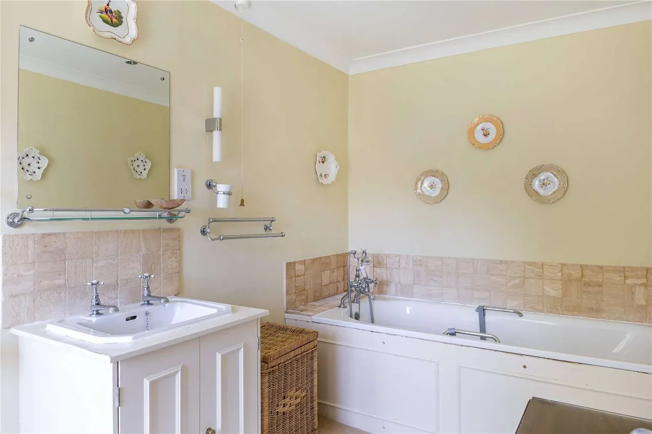 Lyes Green, Corsley, BA12, photo 11