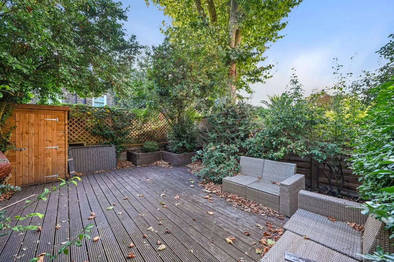 Sinclair Road, London, W14, photo 11