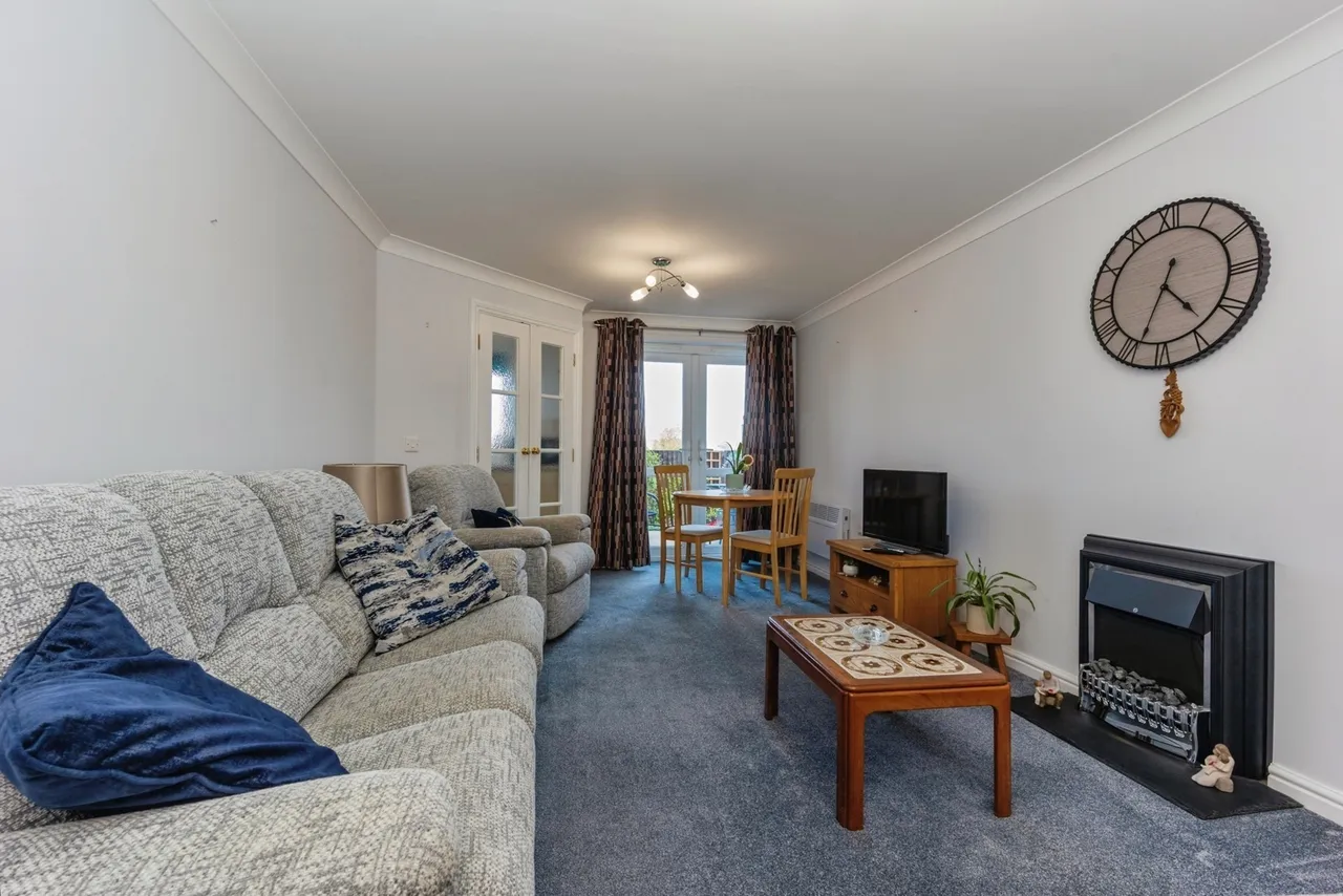 Alexandra Road, Gorseinon, SA4, photo 8