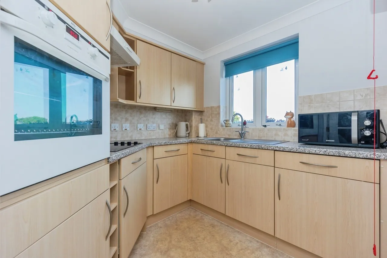 Alexandra Road, Gorseinon, SA4, photo 12