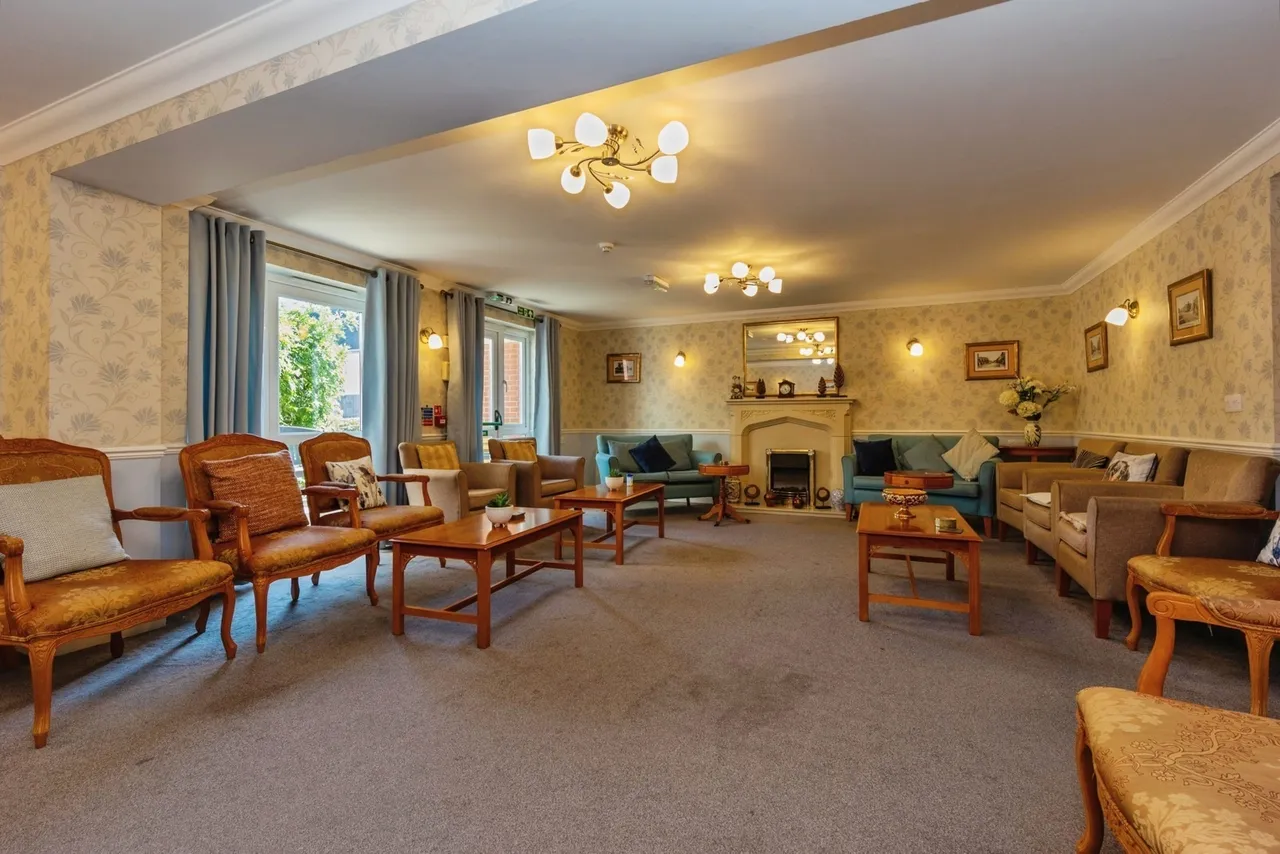 Alexandra Road, Gorseinon, SA4, photo 17