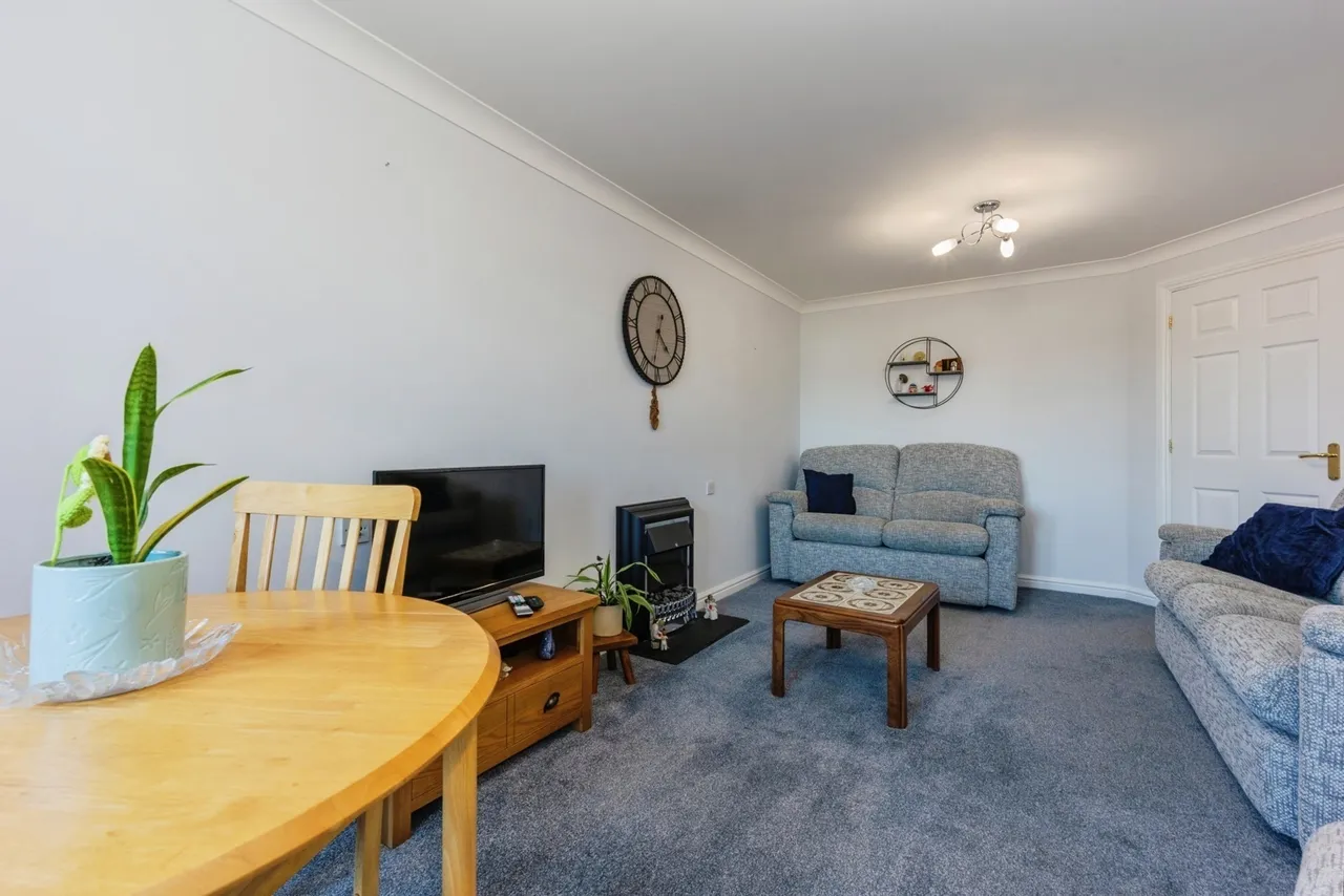 Alexandra Road, Gorseinon, SA4, photo 11