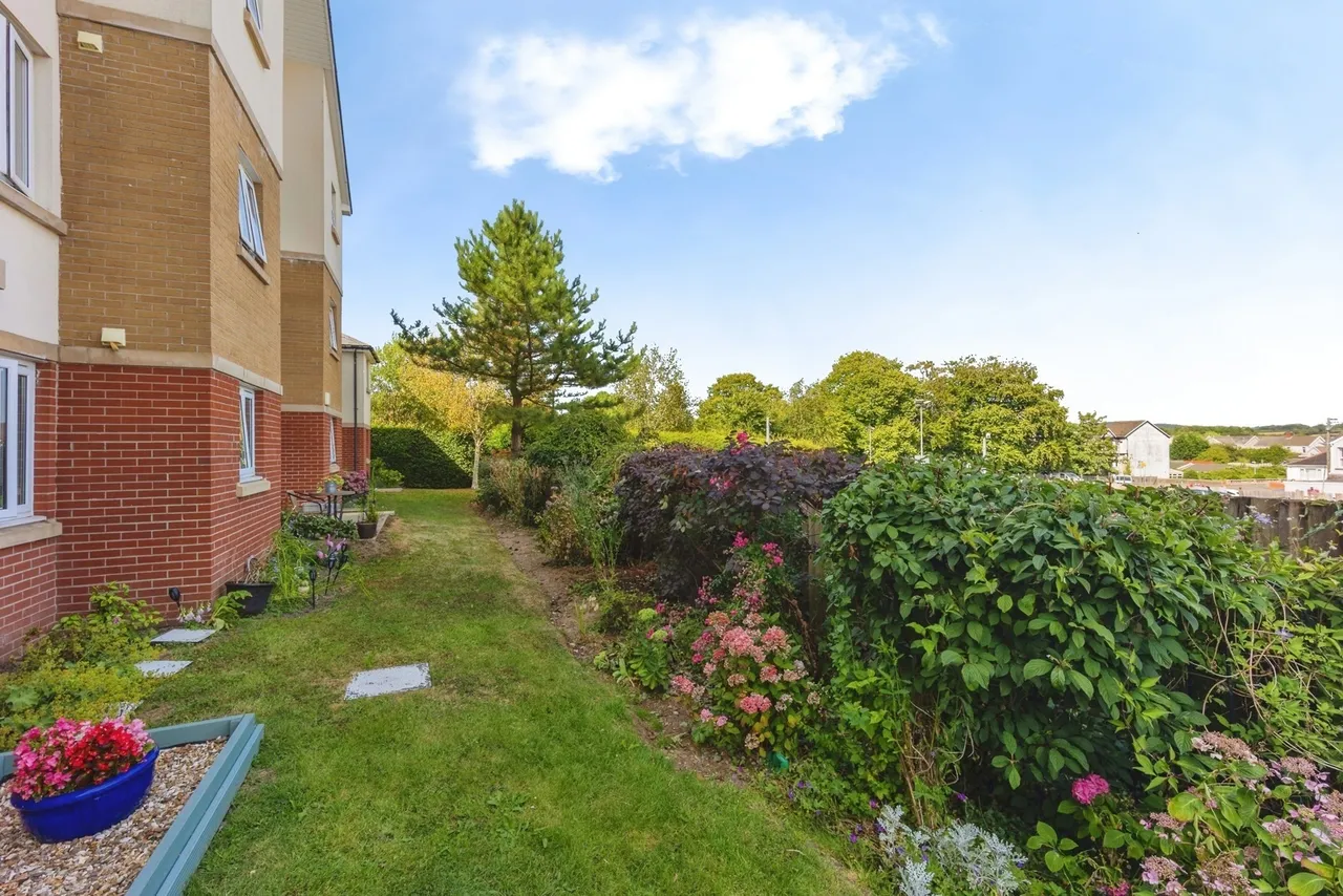 Alexandra Road, Gorseinon, SA4, photo 20