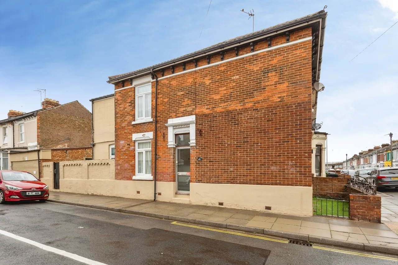 Highgate Road, Portsmouth, PO3, photo 20