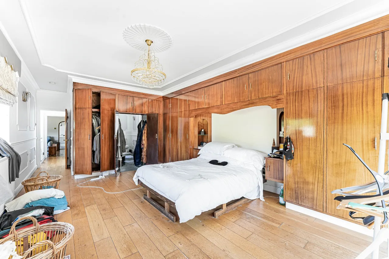 Heath Drive, Romford, RM2, photo 10