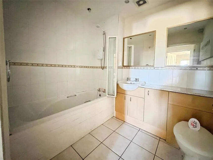 Nuneaton Road, Bedworth, Warwickshire, CV12, photo 7