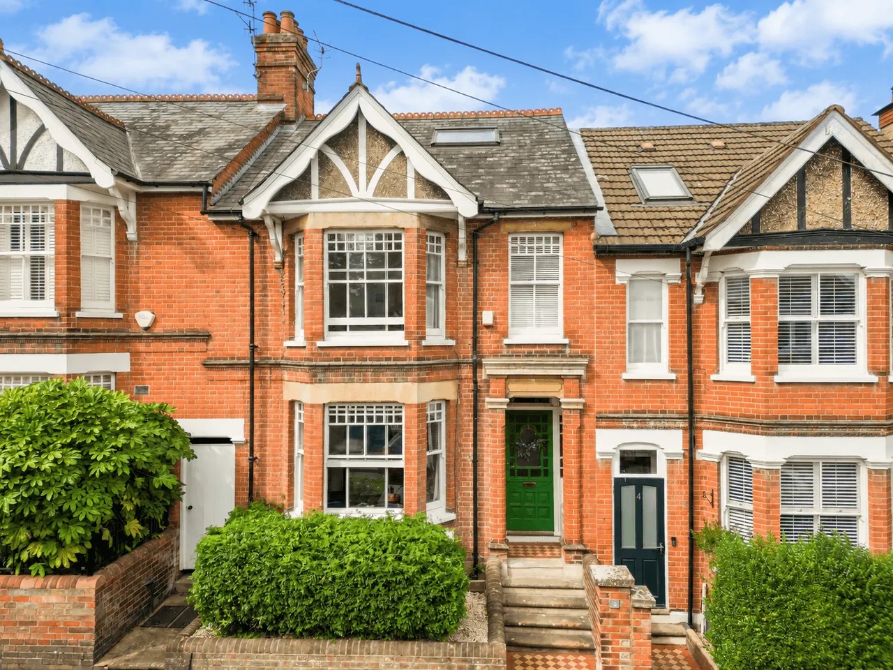 5 bed property to rent — North Road, Berkhamsted