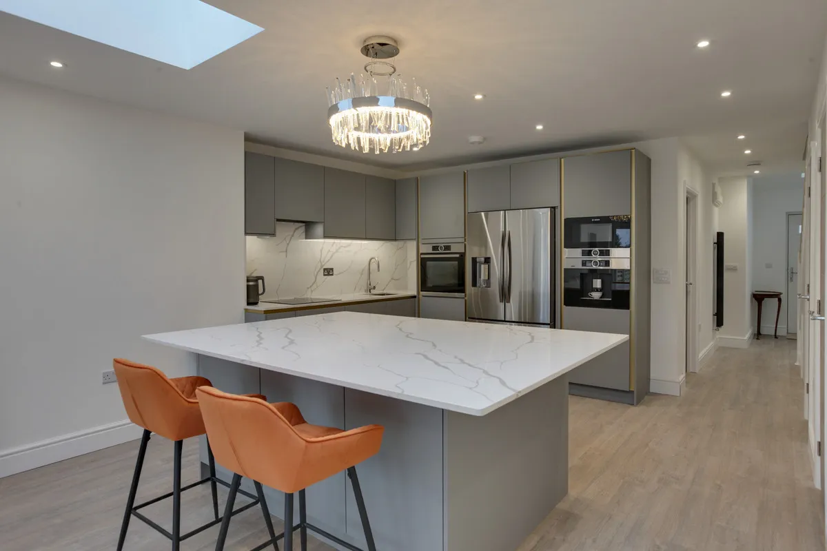 Feltham, TW13, photo 5