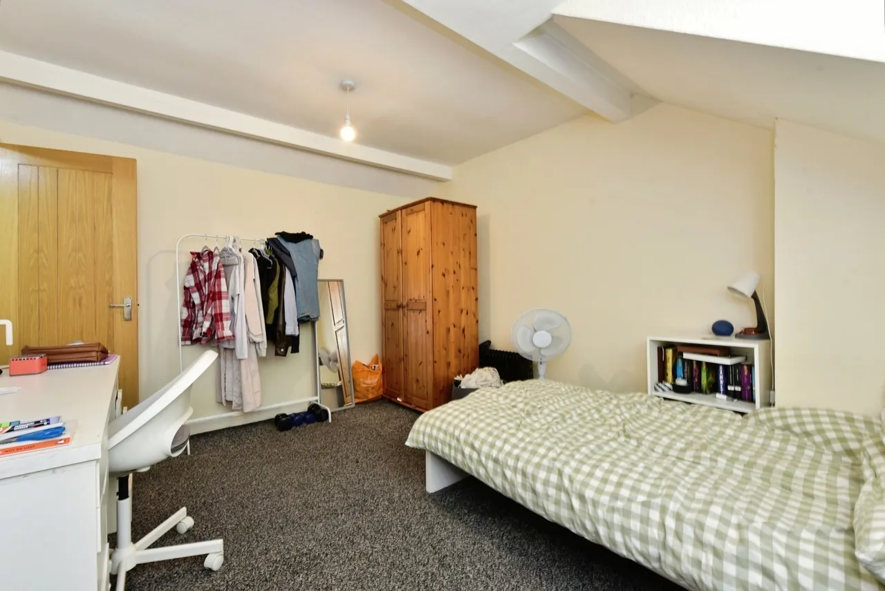City Road, Sheffield, South Yorkshire, S2, photo 14