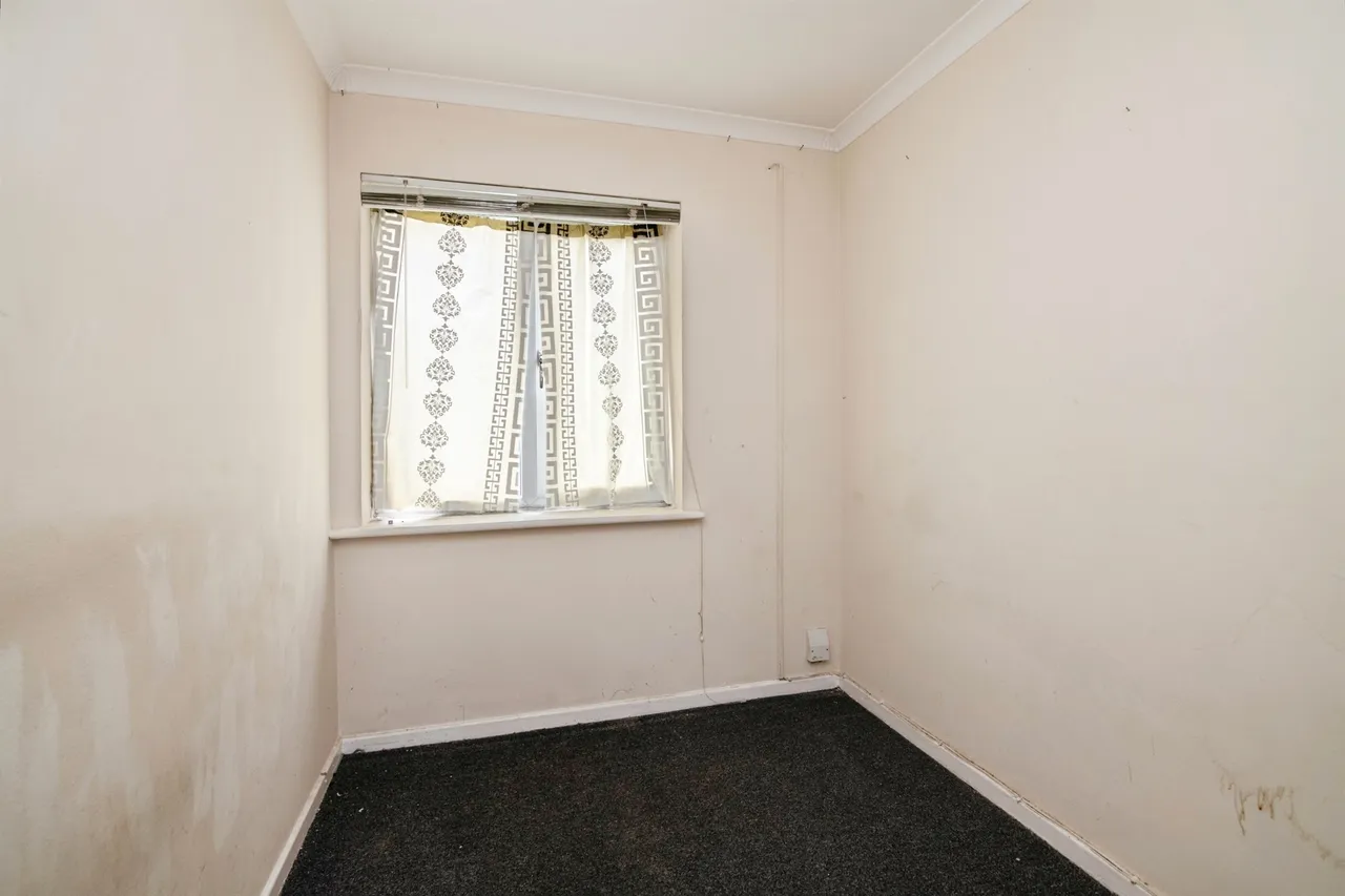 Tudor Court, Tipton, DY4, photo 14