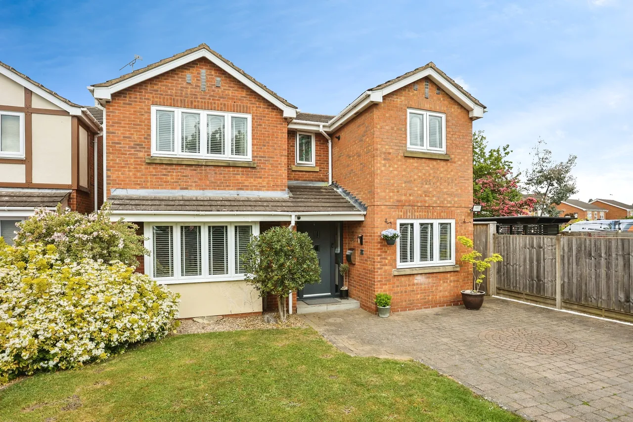4 bed house for sale, Ludlam Close, Leicester, LE8