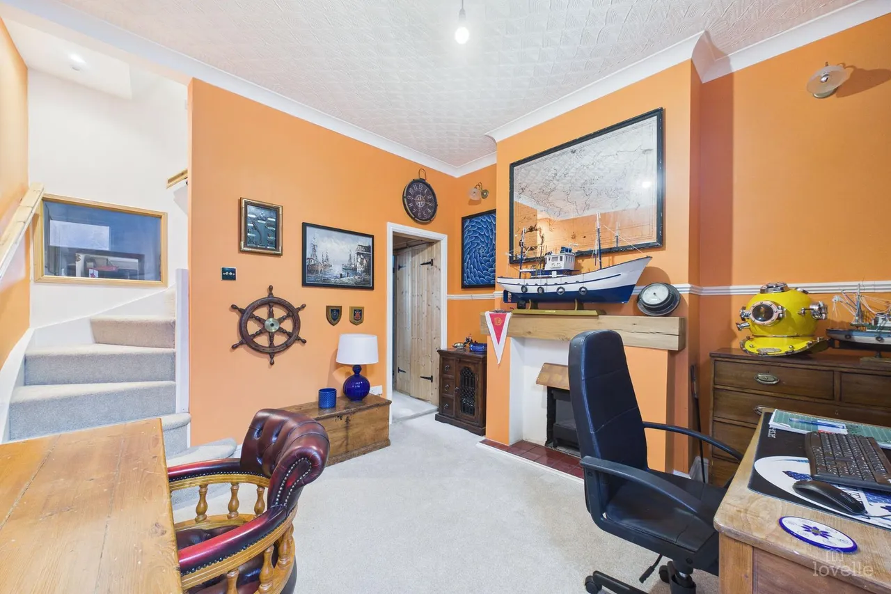 Newport, Barton-Upon-Humber, DN18, photo 7