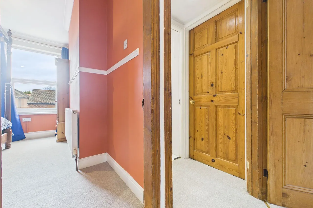 Newport, Barton-Upon-Humber, DN18, photo 8