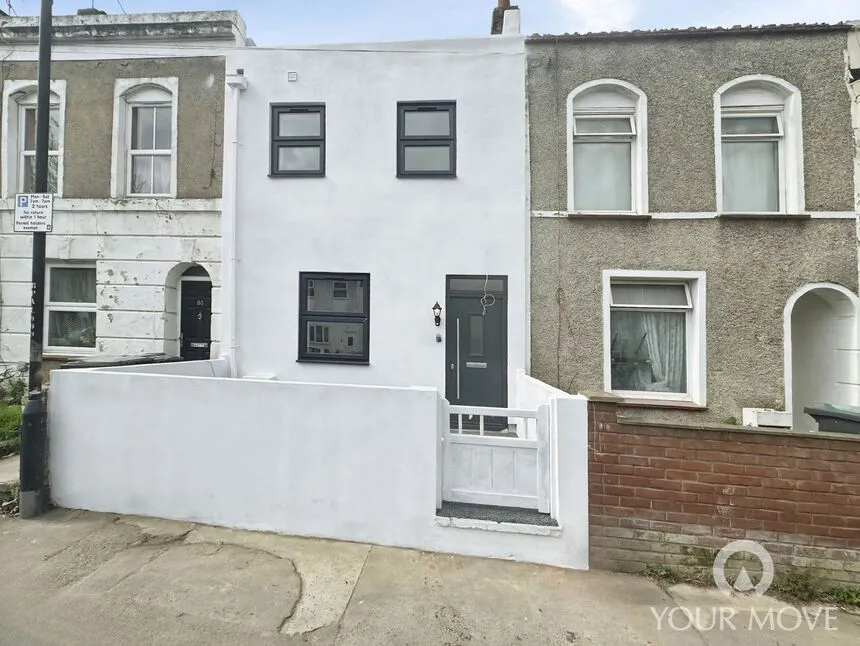 1 bed house to rent — Peacock Street, Gravesend, Kent, DA12