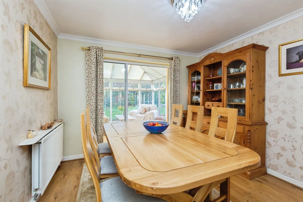 Sheerstock, Haddenham, HP17, photo 8