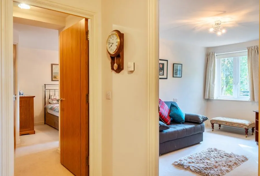Overnhill Road, Bristol, BS16, photo 4