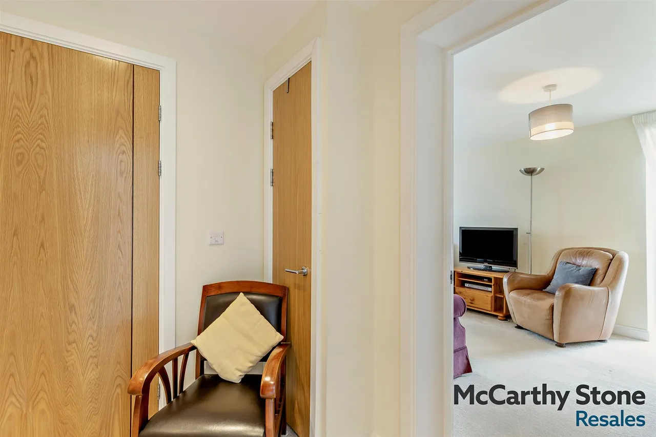 Primett Road, Stevenage, SG1, photo 15