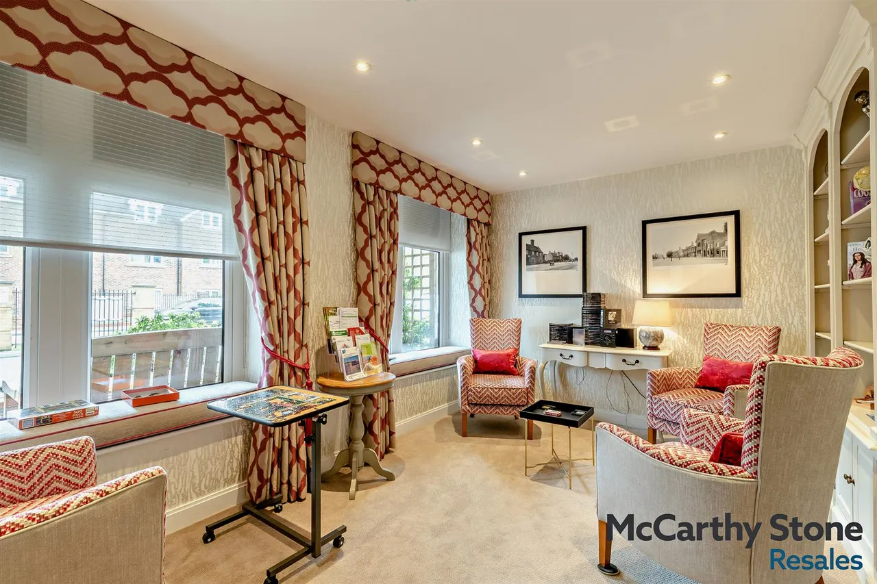 Primett Road, Stevenage, SG1, photo 22