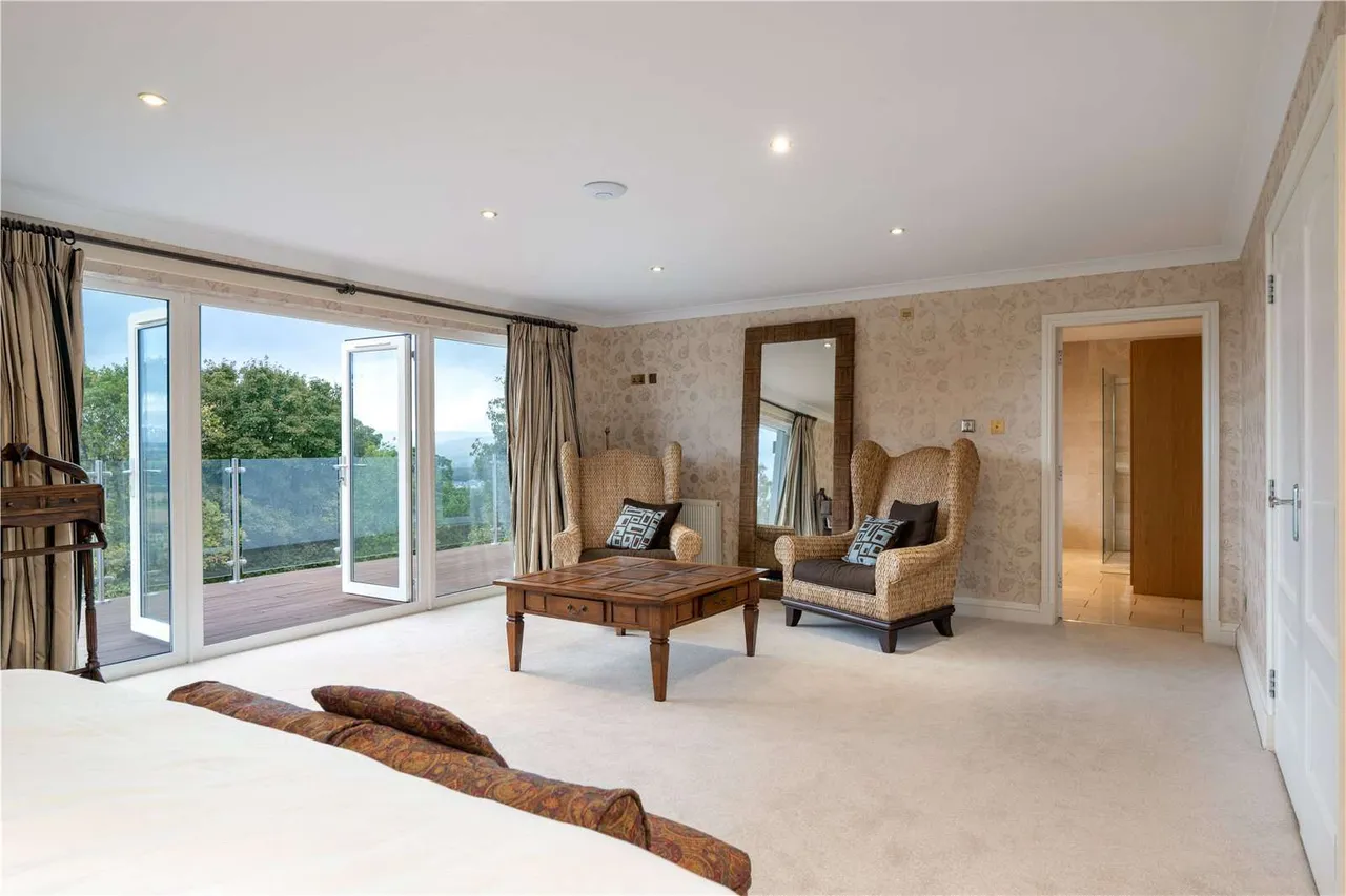 Rockmount, Callum's Hill, Crieff, Perthshire, PH7 3LT, photo 3