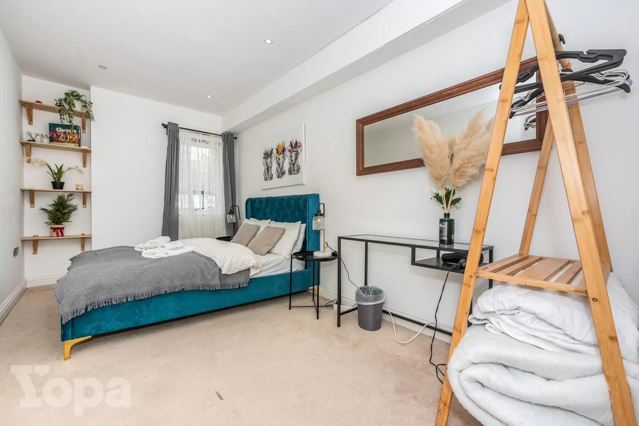 East Road, Welling, DA16, photo 4