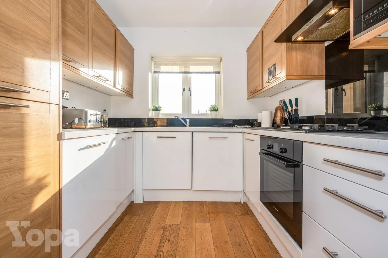 East Road, Welling, DA16, photo 2