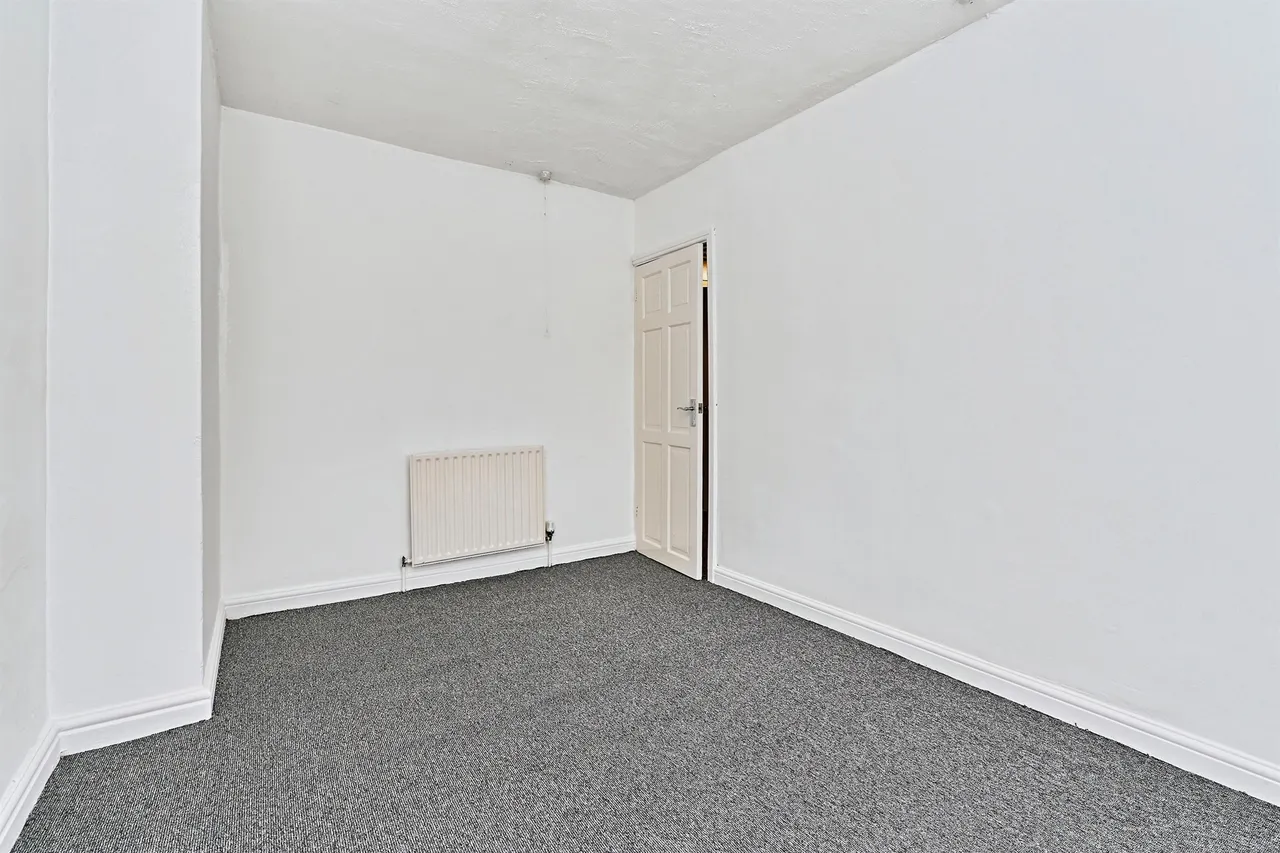 Aston Road, Willenhall, WV13, photo 13