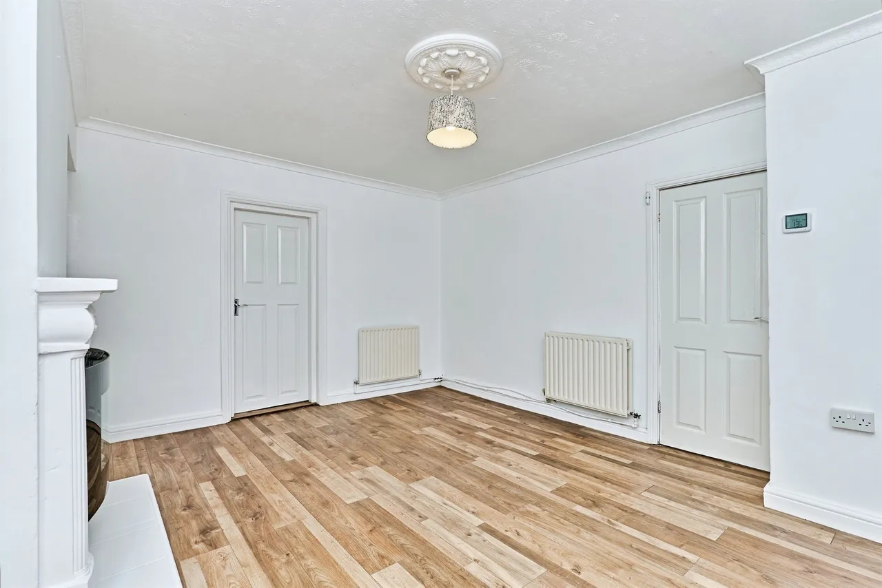 Aston Road, Willenhall, WV13, photo 4