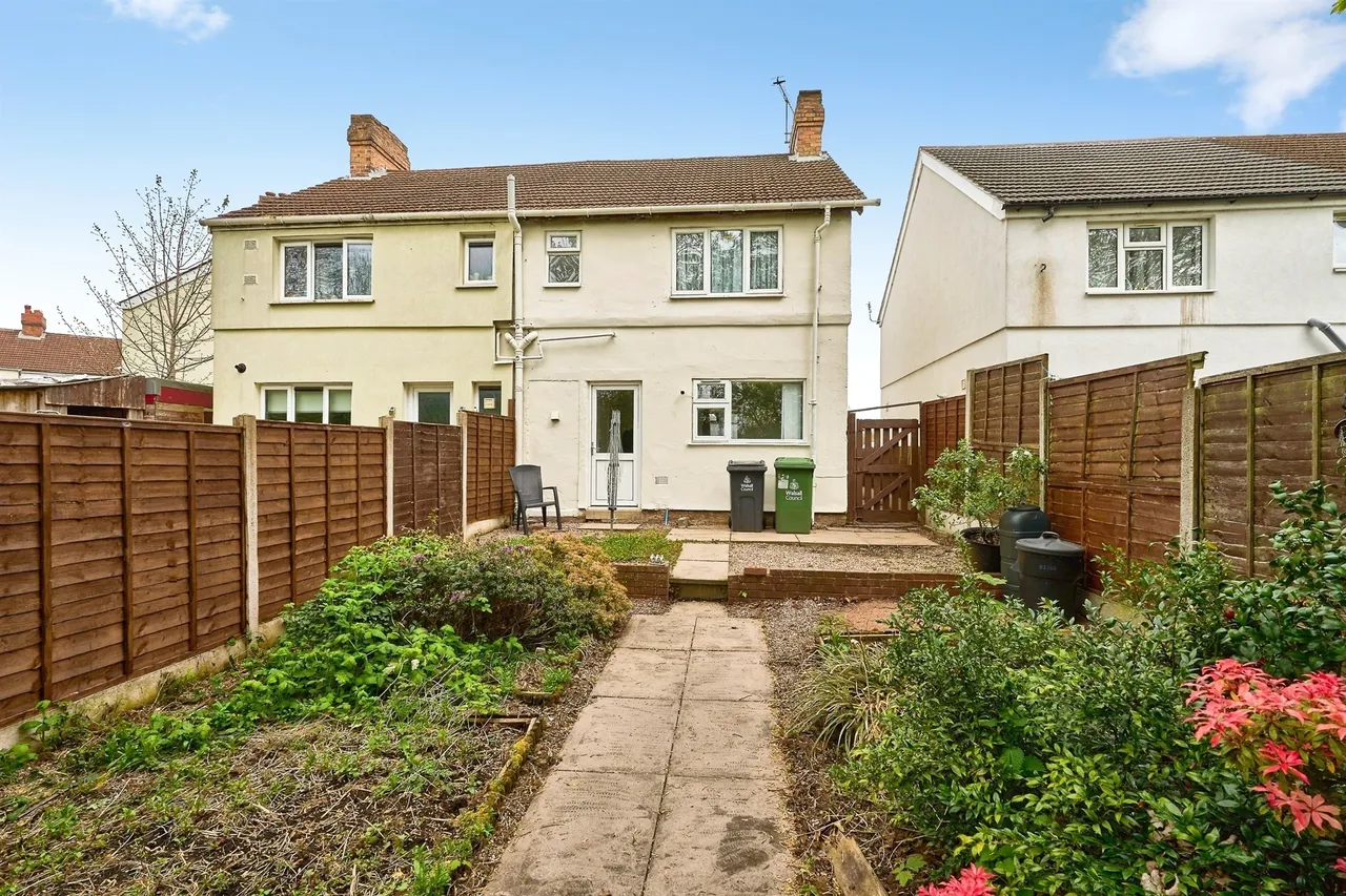 Aston Road, Willenhall, WV13, photo 17