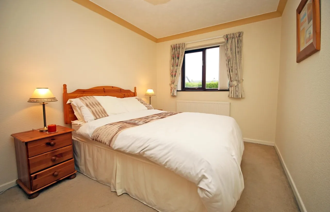 Llys Y Rhos, Rhostrehwfa, photo 7