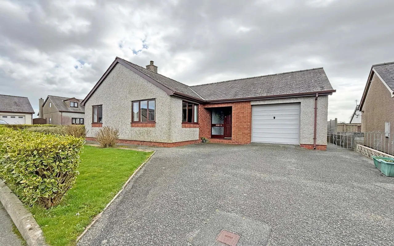 Llys Y Rhos, Rhostrehwfa, photo 14