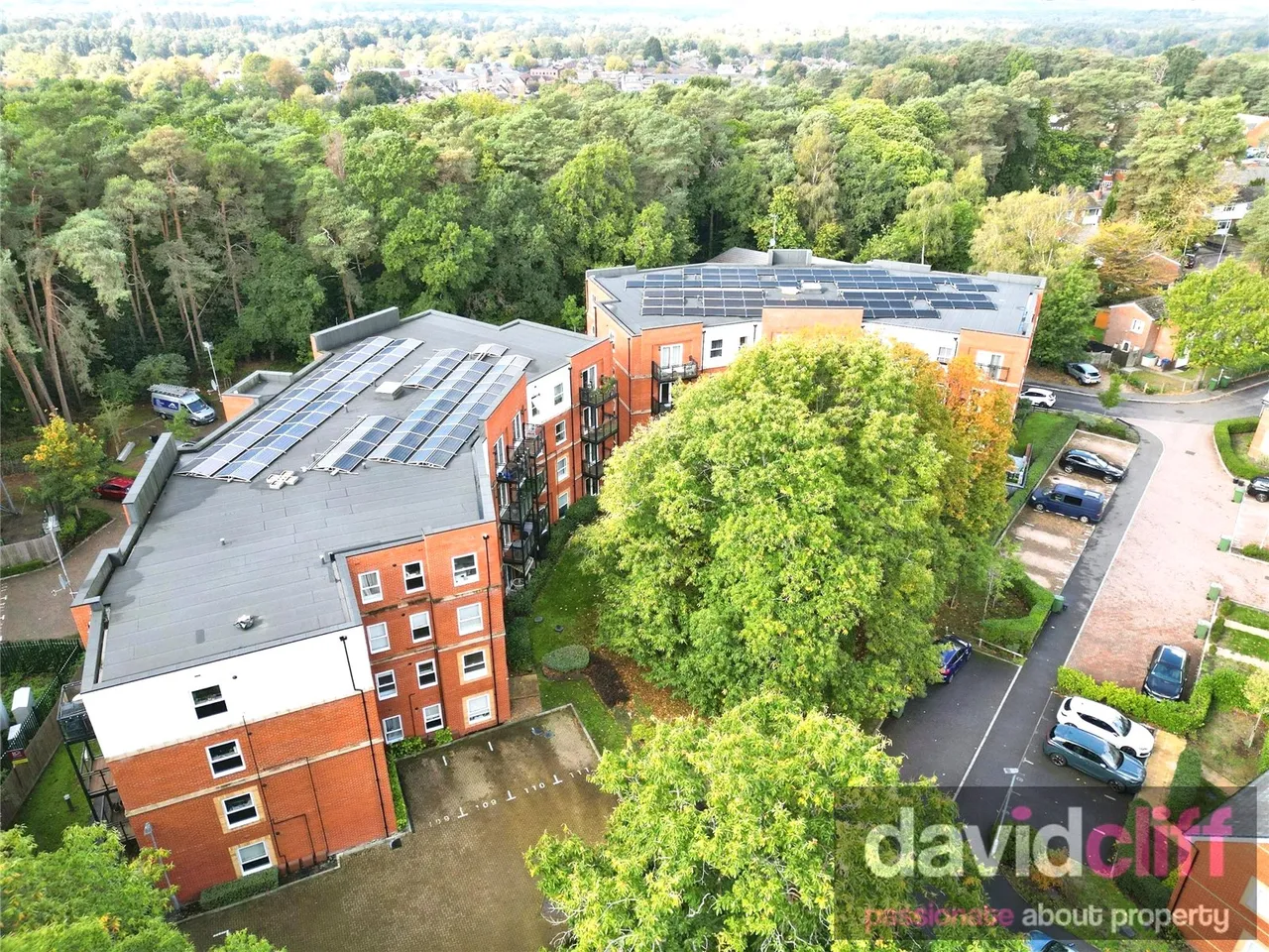 Edrich Grange, Crowthorne, RG45, photo 14