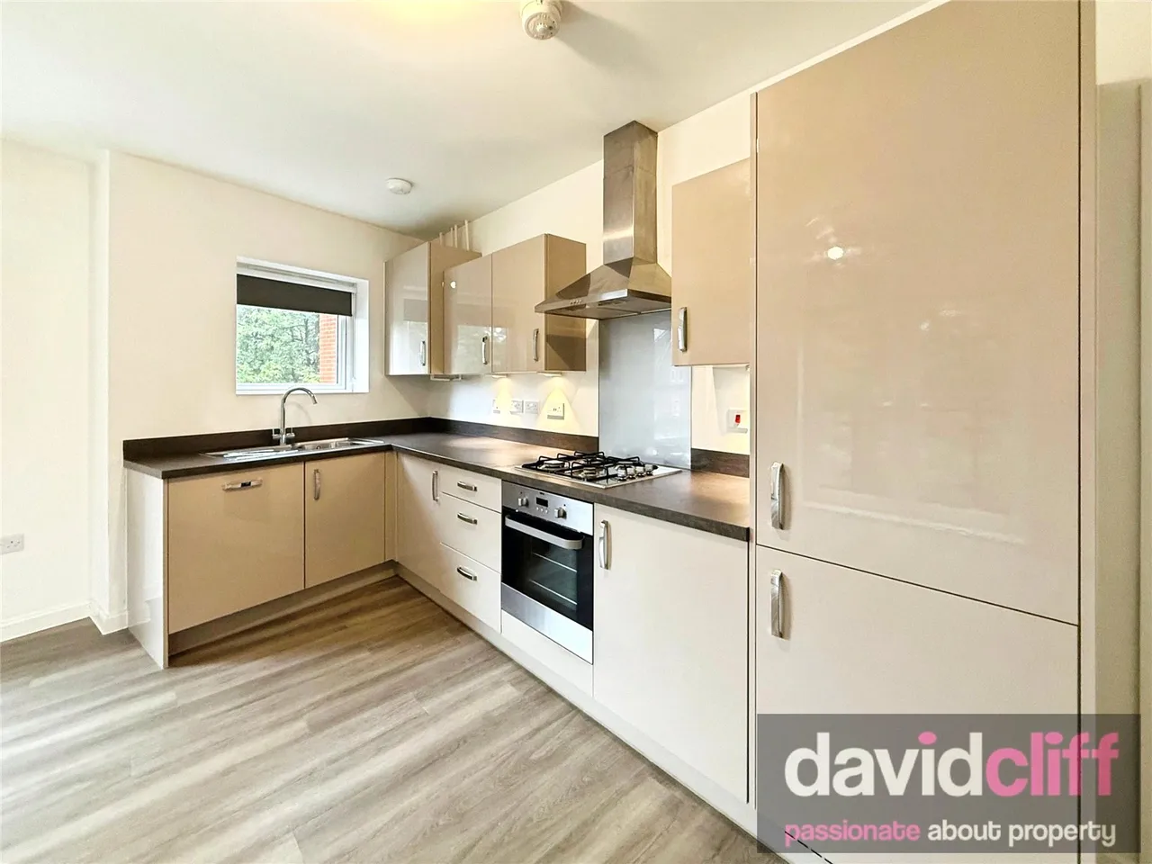 Edrich Grange, Crowthorne, RG45, photo 5