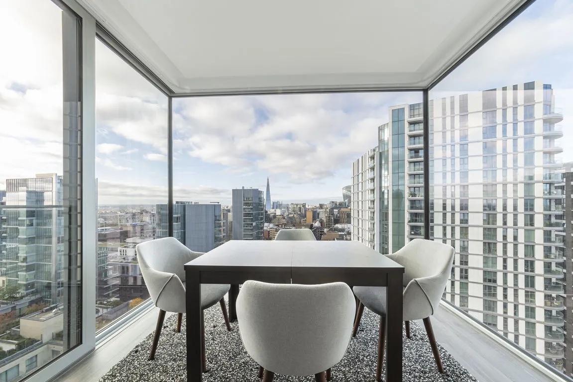 Alie Street, Aldgate East, photo 2