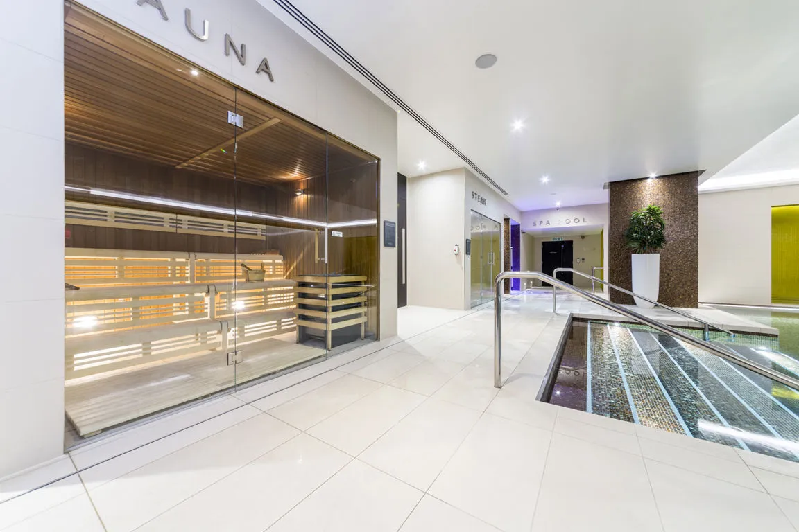 Alie Street, Aldgate East, photo 10