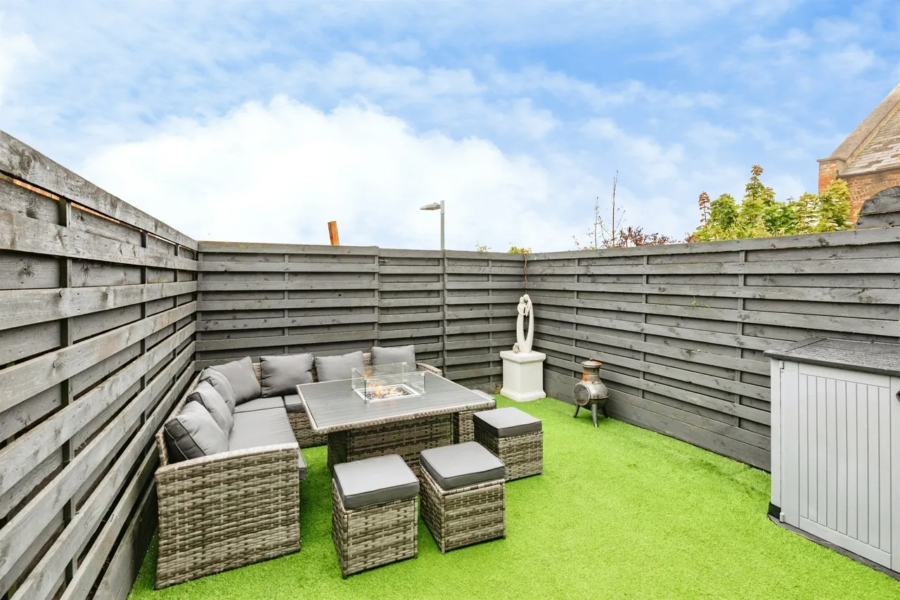 Grove Road, Hastings, TN35, photo 16
