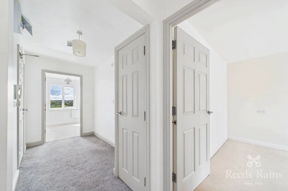 Woodhouse Road, Sheffield, S12, photo 5