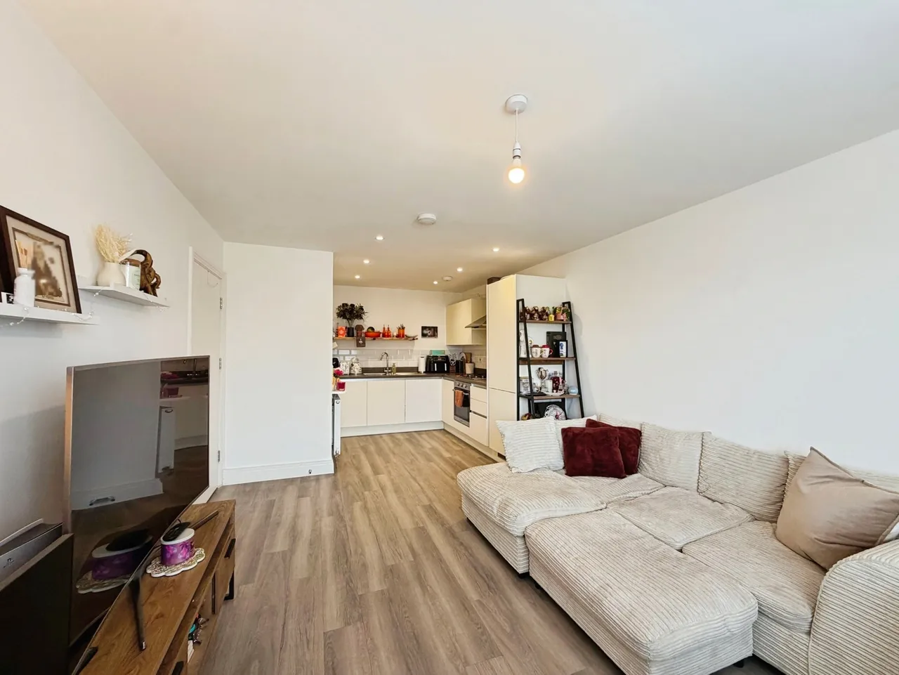 Fire Station Road, Wellesley, Aldershot, Hampshire, GU11 4ER, photo 5