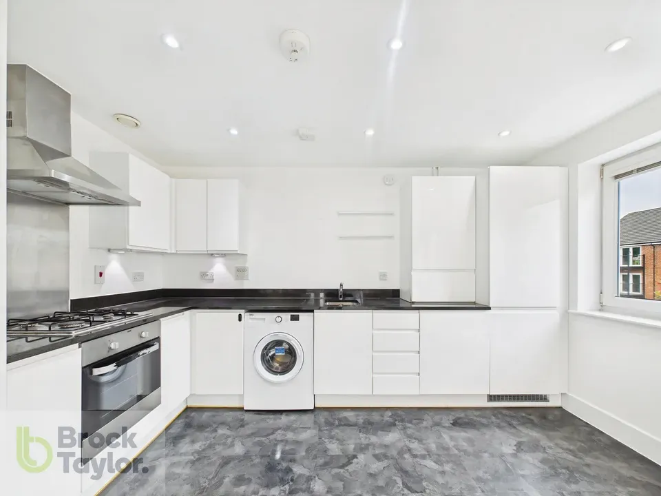 Lexington Drive, Haywards Heath, RH16, photo 13
