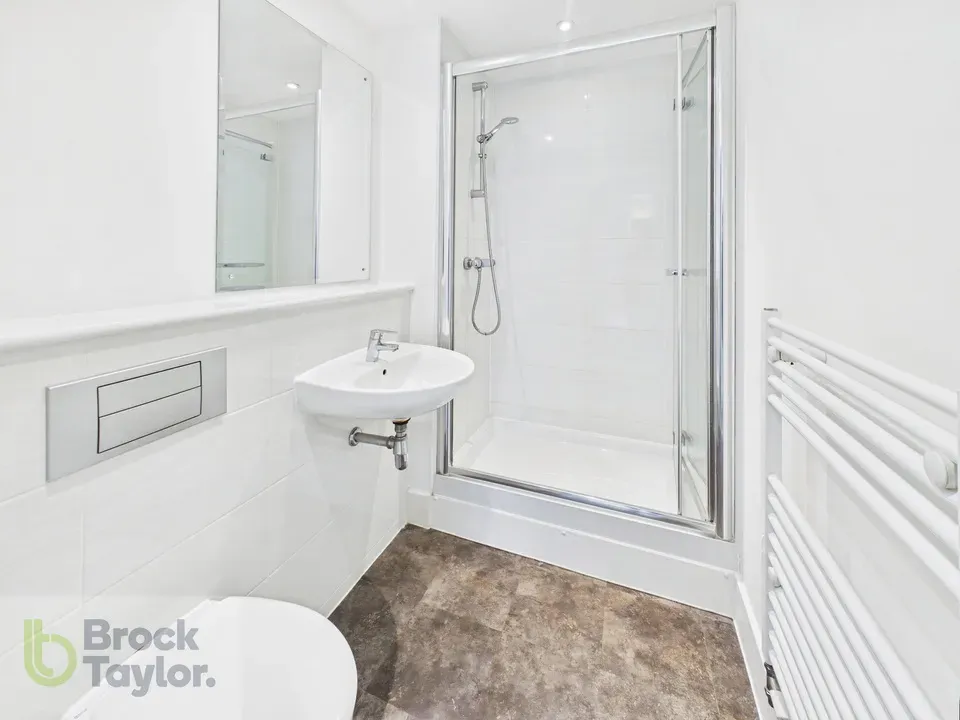 Lexington Drive, Haywards Heath, RH16, photo 6