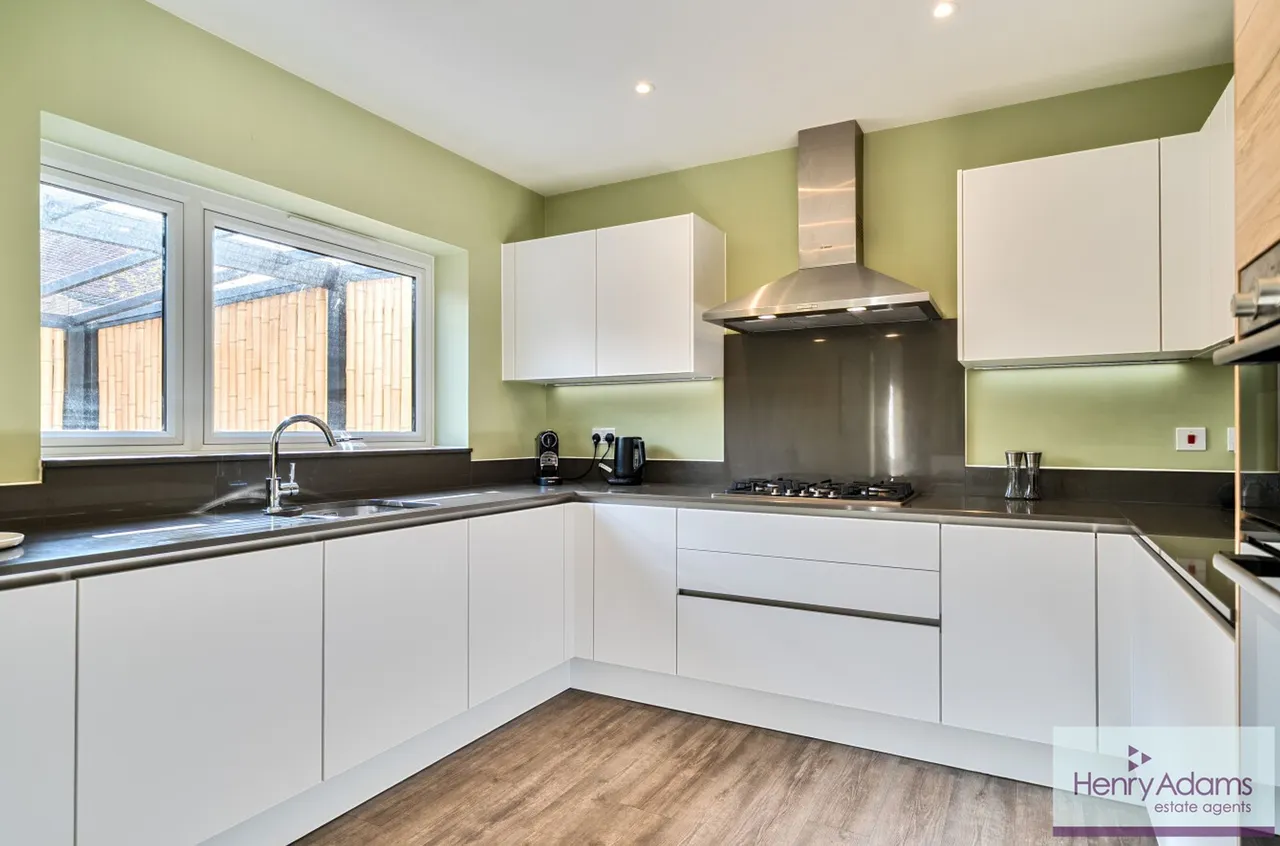 Francis Rose Way, Liss, GU33, photo 6
