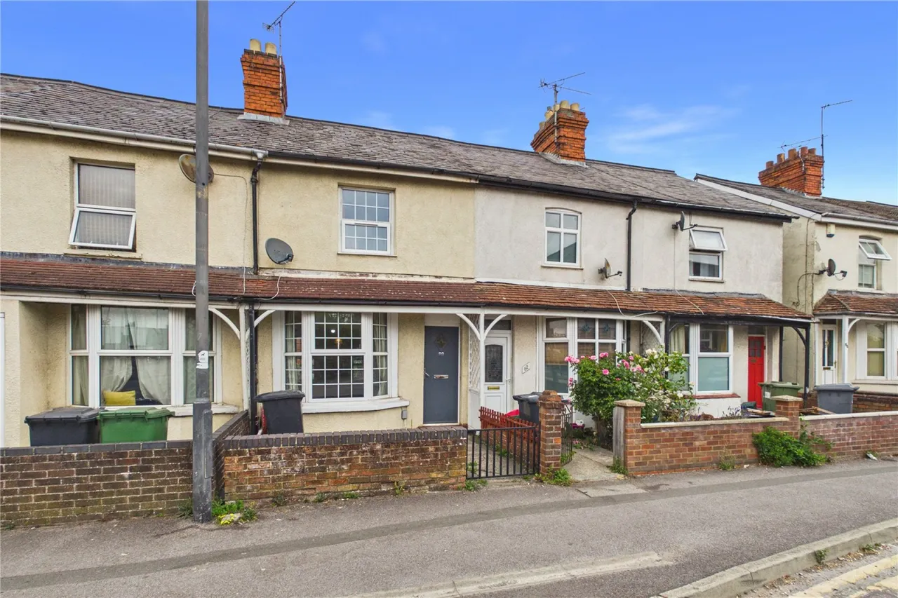 3 bed house for sale, Kings Road, Newbury, RG14