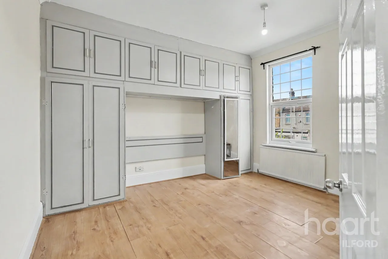 Grosvenor Road, Ilford, IG1, photo 16