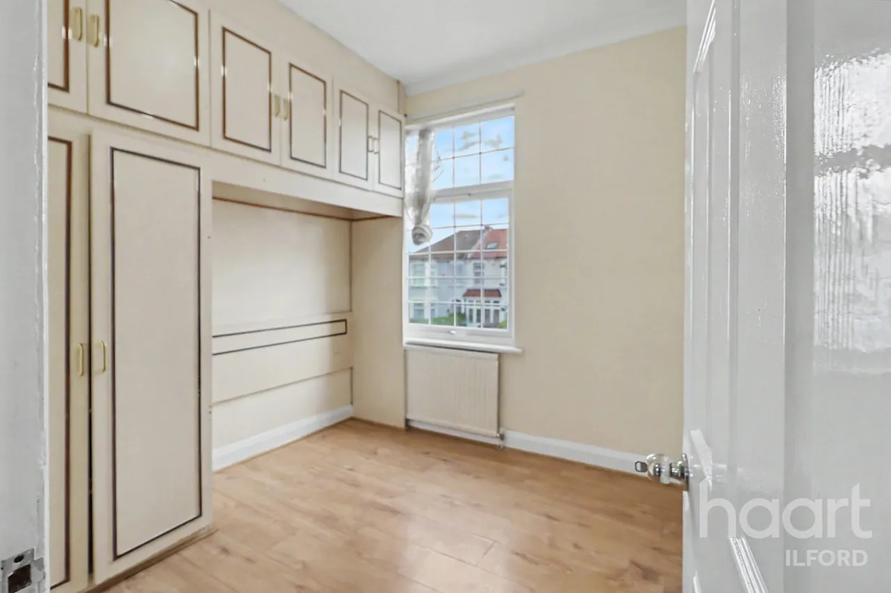 Grosvenor Road, Ilford, IG1, photo 17