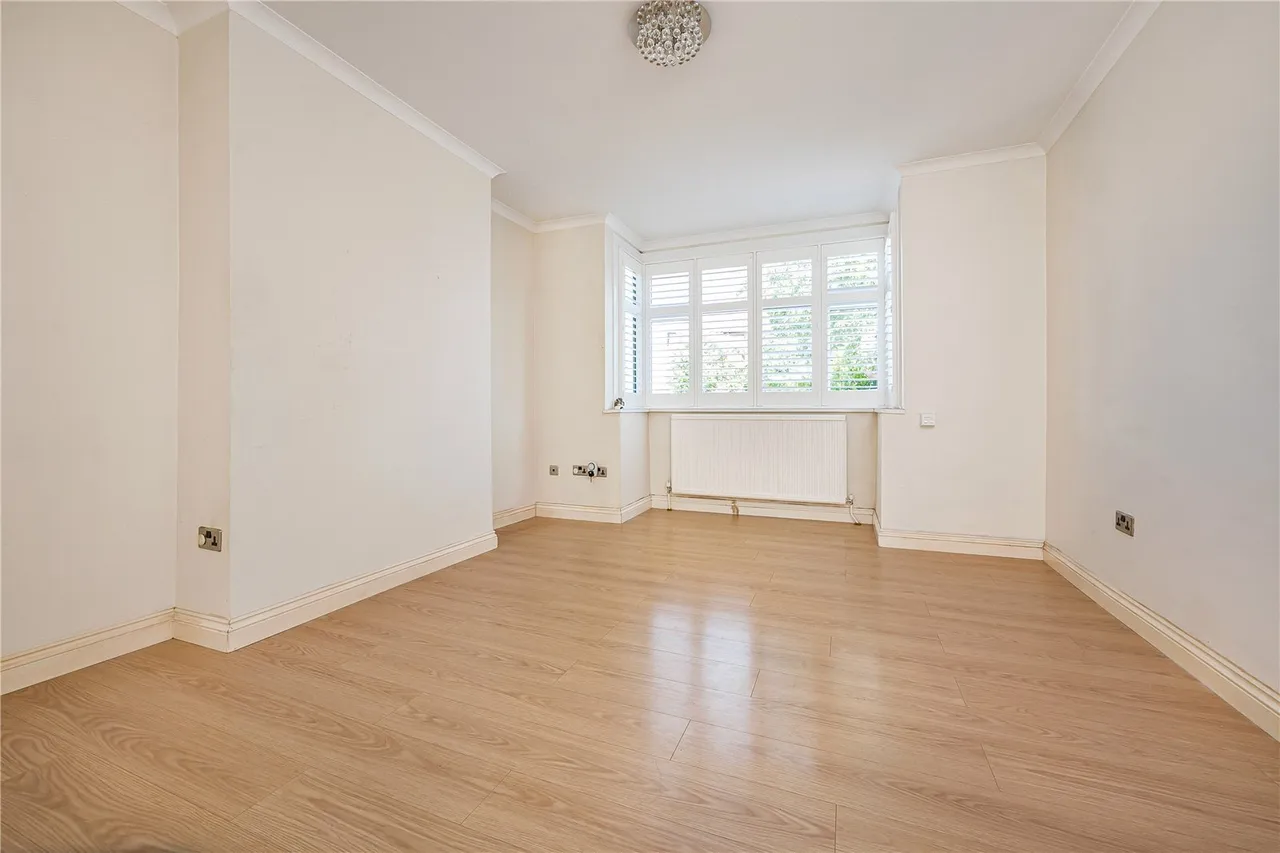 Constance Road, Twickenham, TW2, photo 2