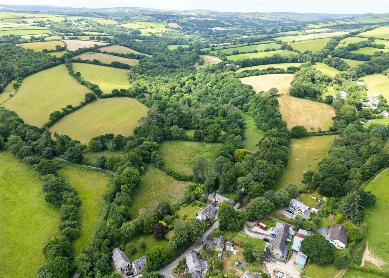 4 bed house for sale — Ruthern Bridge, Bodmin, Cornwall, PL30 5LY