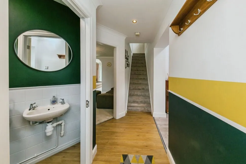 Broxton Avenue, Middlewich, CW10, photo 9