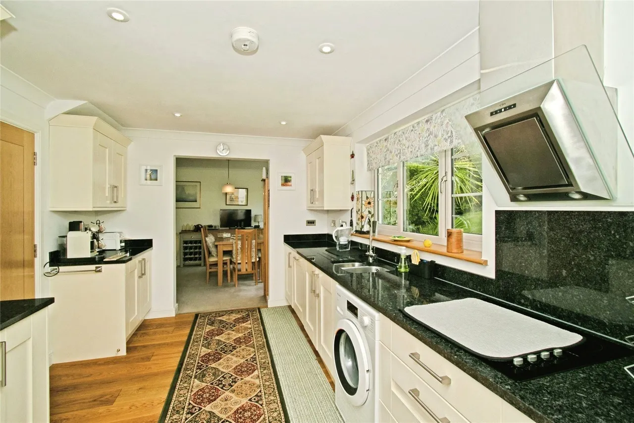 Lemon Gardens, Truro, TR1, photo 9