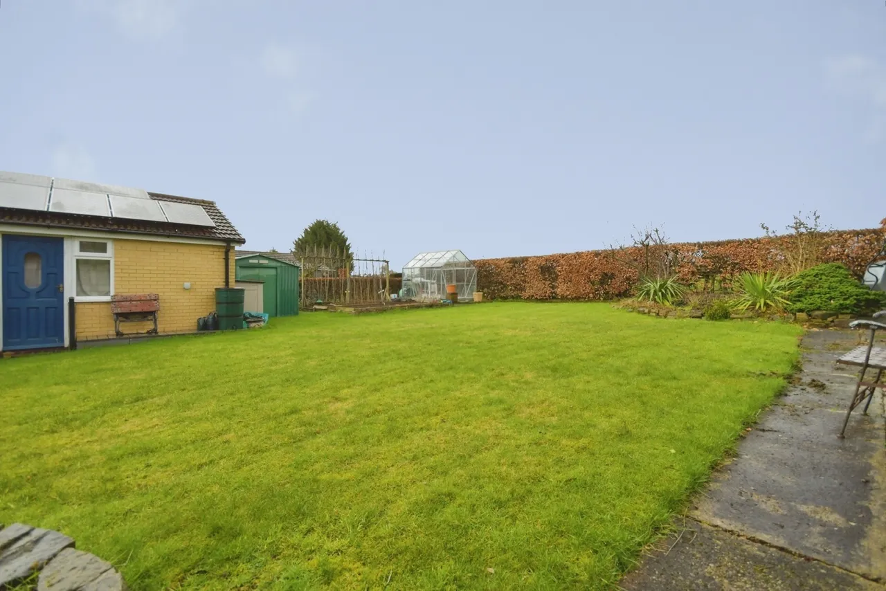 Nethermoor Road, Wingerworth, Chesterfield, Derbyshire, S42, photo 12