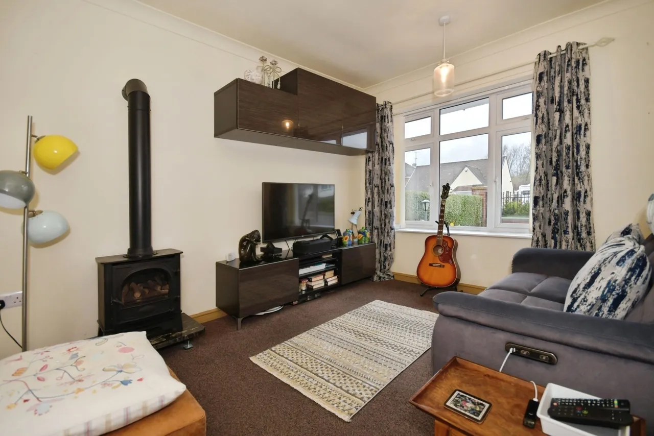 Nethermoor Road, Wingerworth, Chesterfield, Derbyshire, S42, photo 10