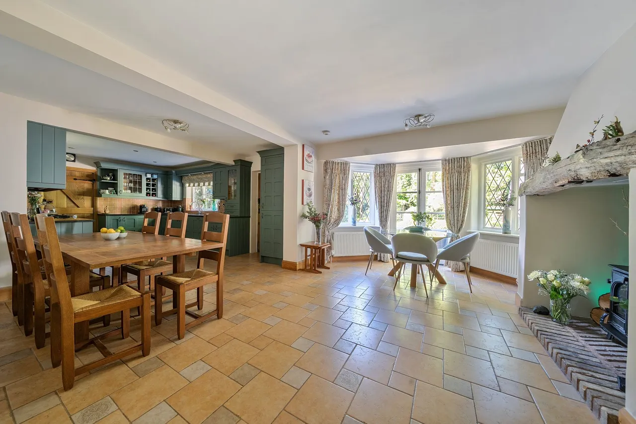 Merrywood Lane, Thakeham, RH20, photo 12